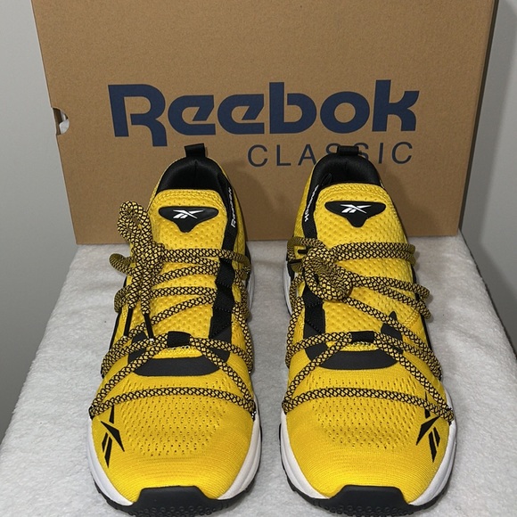 Reebok Trideca 200 Running Shoe - Picture 2 of 9